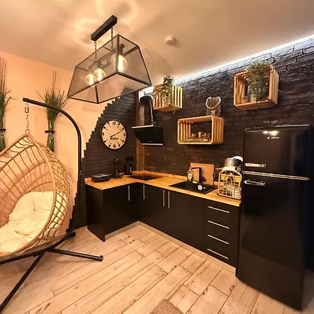 Luxury Cave With Private Jacuzzi & Sauna